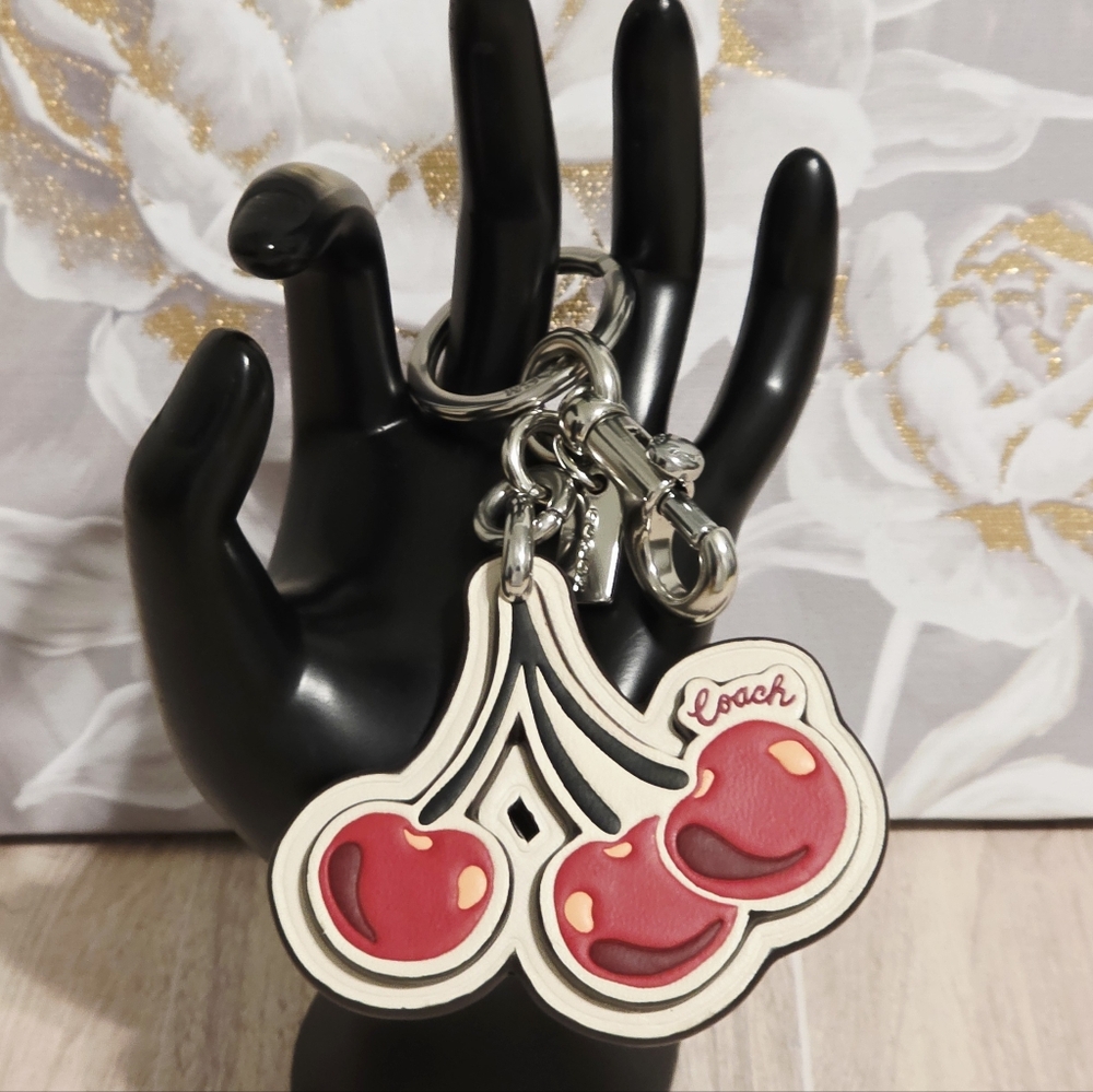 Coach Cherry Bag Charm Keychain Cherries Fob CZ092 Like New - Picture 10 of 14